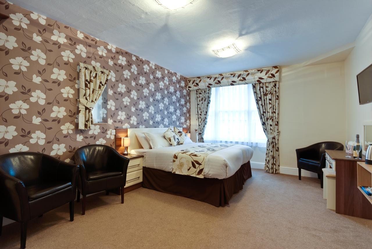 Lauriston & Lawton Court Hotel Llandudno Bagian luar foto