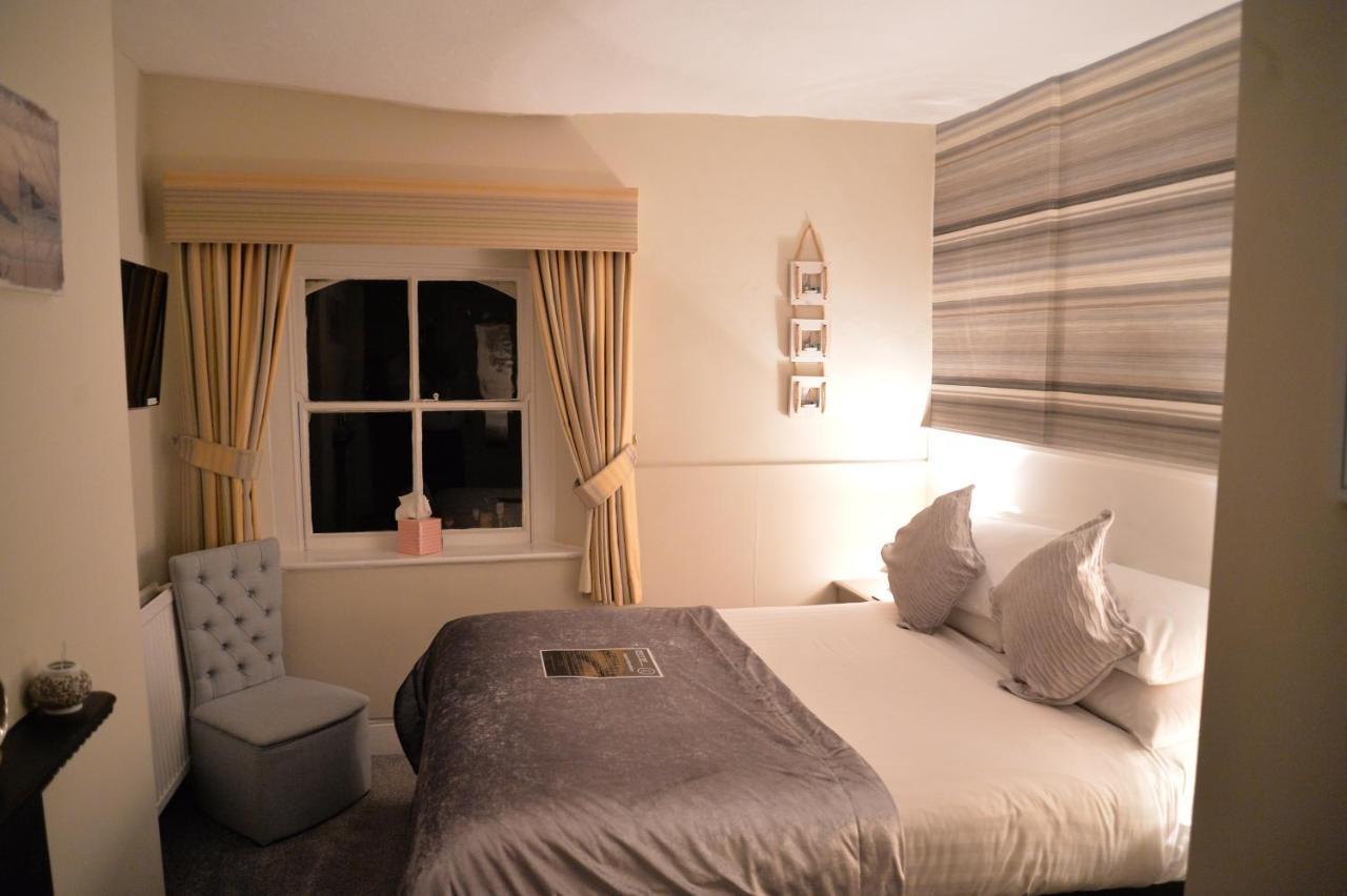Lauriston & Lawton Court Hotel Llandudno Bagian luar foto