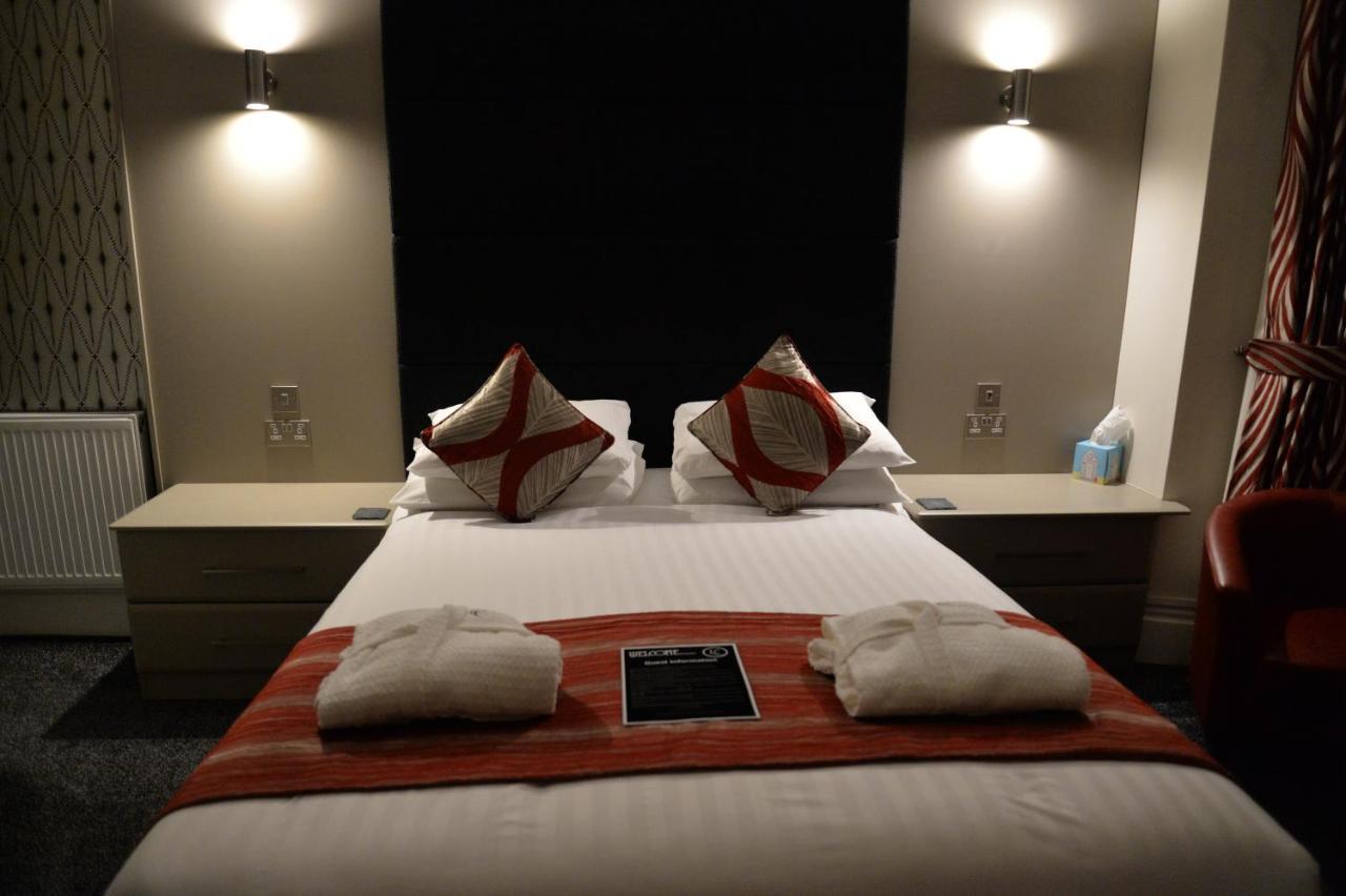 Lauriston & Lawton Court Hotel Llandudno Bagian luar foto