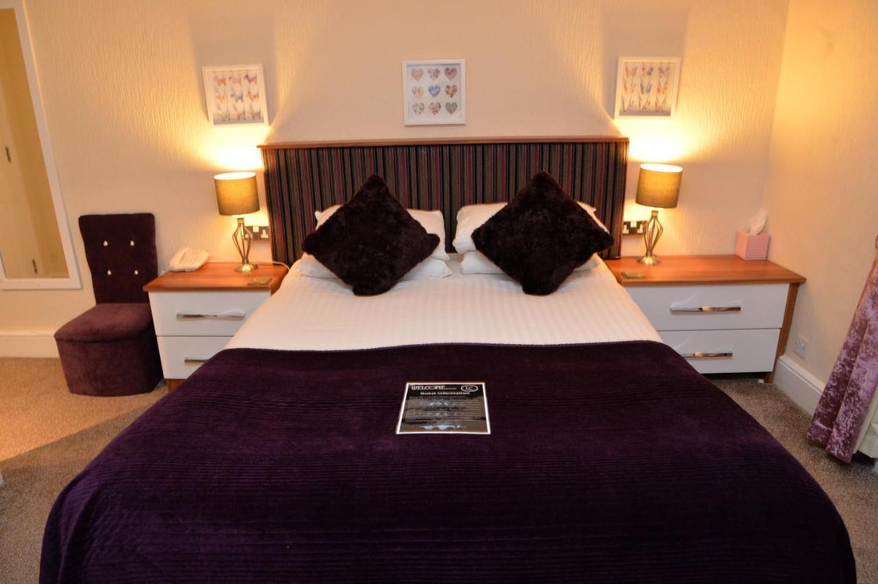 Lauriston & Lawton Court Hotel Llandudno Bagian luar foto