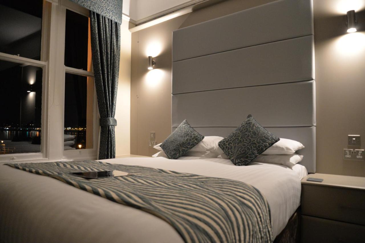 Lauriston & Lawton Court Hotel Llandudno Bagian luar foto
