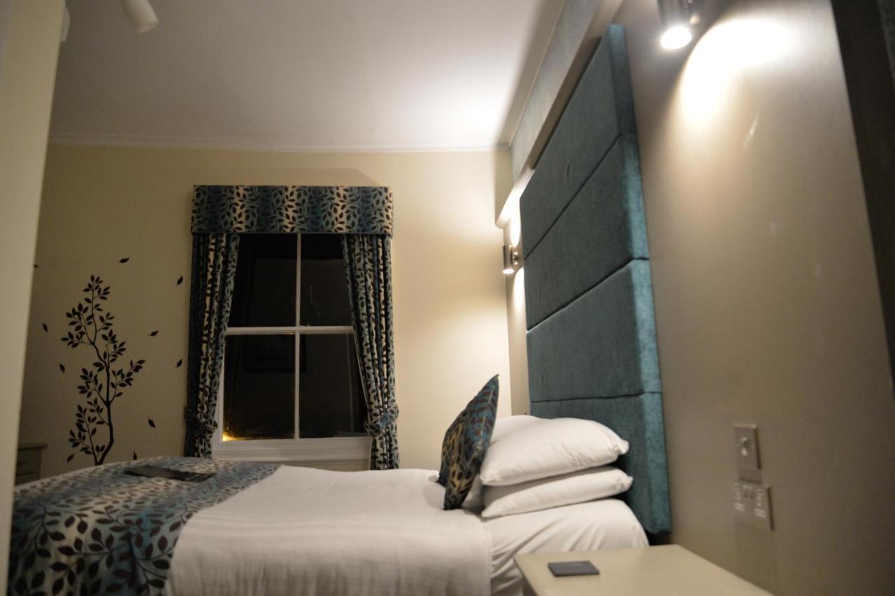 Lauriston & Lawton Court Hotel Llandudno Bagian luar foto
